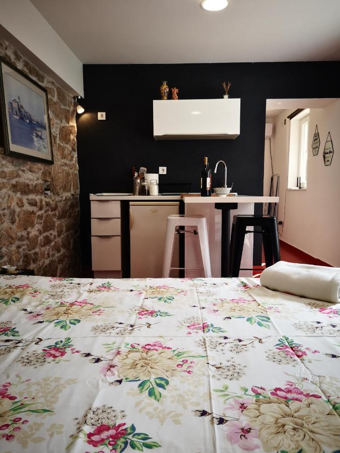 Littel Studio Franceska Jezera Kültér fotó